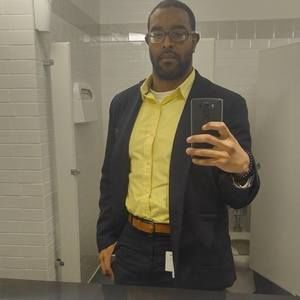 Meet your Posher, Justin